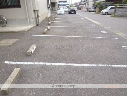 ＴｗｉｎＡｖｅｎｕｅ[3DK/47.97m2]の駐車場2