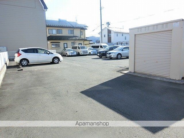 apartment 岩手県滝沢市大釜土井尻119-2
大釜土井尻の賃貸情報を見る
物件地図