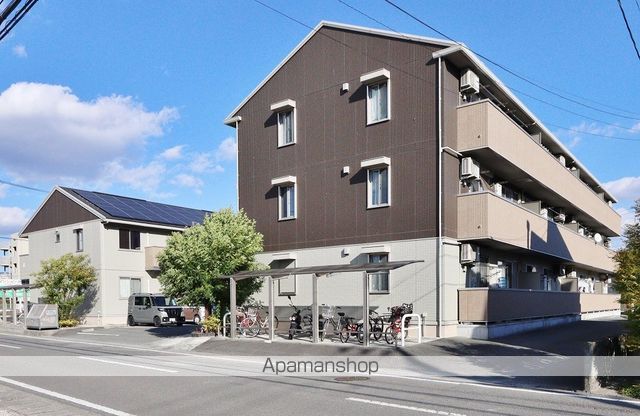サンフラワー ガーデン A棟の外観写真