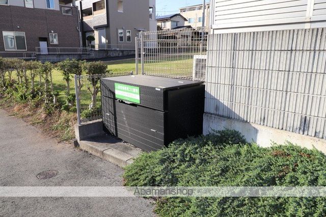 REPOSERの内装写真