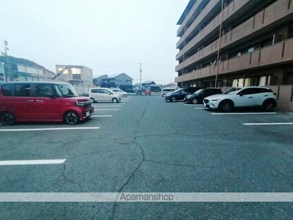 Ｋーｃｉｔｙ葦高[2LDK/59.84m2]の駐車場