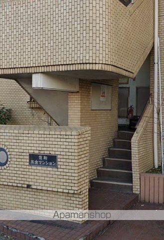 住和高倉マンションの玄関写真