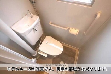 ビレッジハウス鳴滝３４号棟[2DK/38.18m2]の内装1