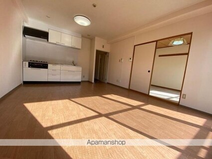 リッシュメゾン[3LDK/63.8m2]の内装2