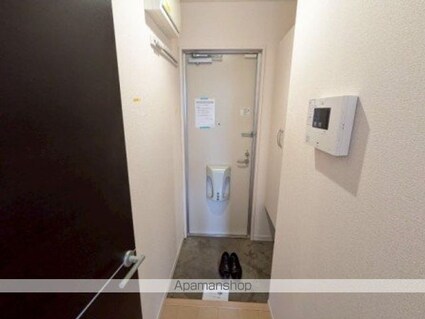 ケレス[1R/27.77m2]の玄関