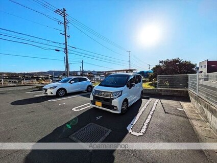 シャローム[1LDK/36.58m2]の駐車場