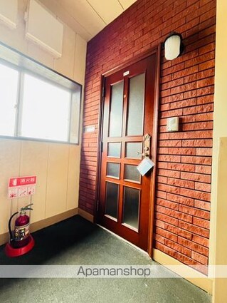 シャトーしらかば[2LDK/52.35m2]のエントランス