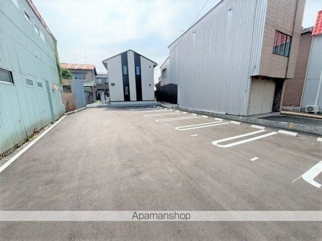 ＲＥＳＵＡ鍛冶町[1LDK/39.07m2]の駐車場