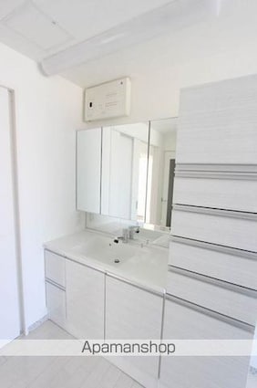 ハイマート屋島[2LDK/145.87m2]の洗面所