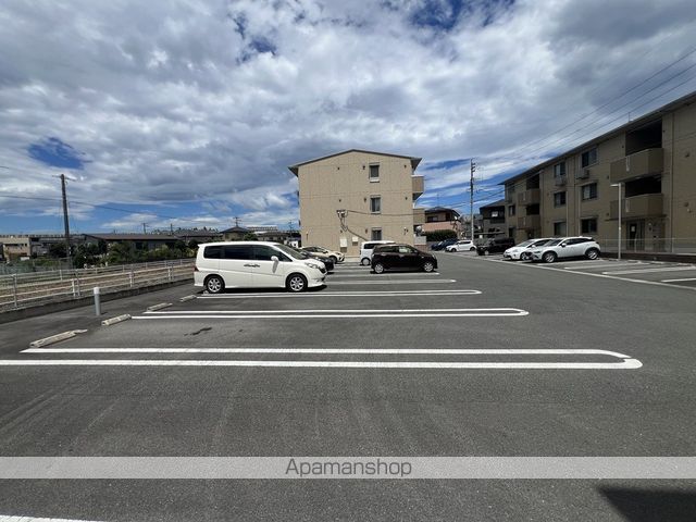 セキュレア須屋 J棟の外観写真