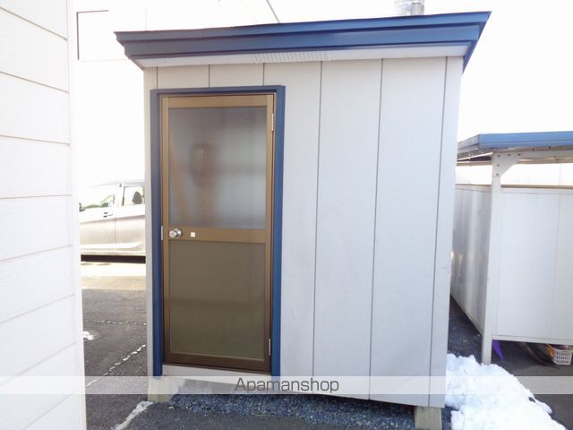 八戸市 2階建 築29年の内装写真