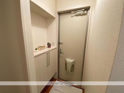 香川県高松市扇町２丁目[1R/34.76m2]の玄関