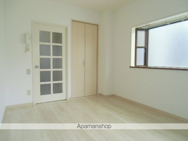 アーバンコート川崎中原の内装写真