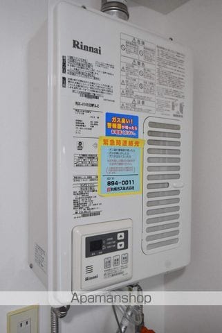 HBA裏参道の内装写真