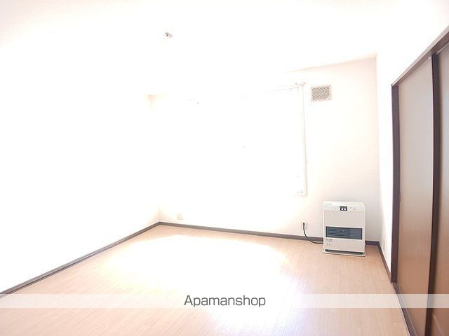 プラドール八軒の内装写真