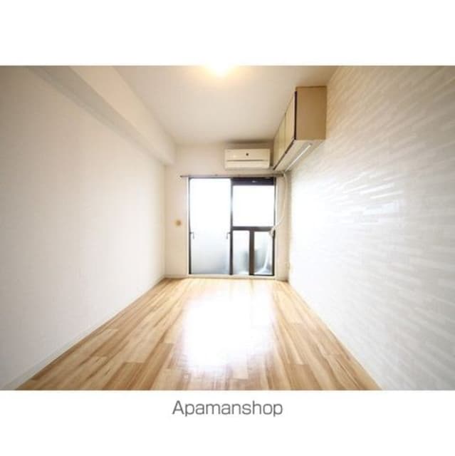 東京都世田谷区代田３丁目[1R/15m2]のリビング・居間