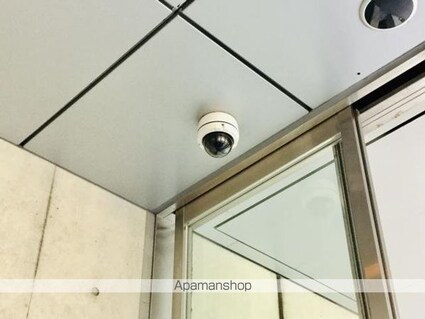 Ｂｒｉｌｌｉａ　Ｍａｒｅ　有明　ＴＯＷＥＲ＆ＧＡＲＤＥＮ[2LDK/66.11m2]の共用部3