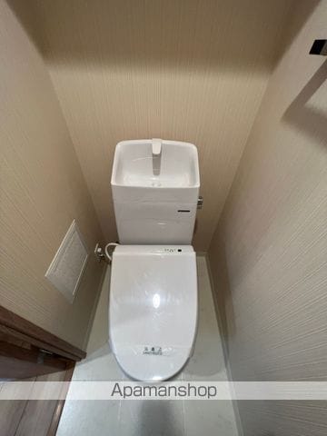 小田急伊勢原駅前マンションの内装写真