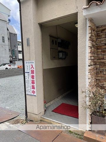 コーエイビルの玄関写真
