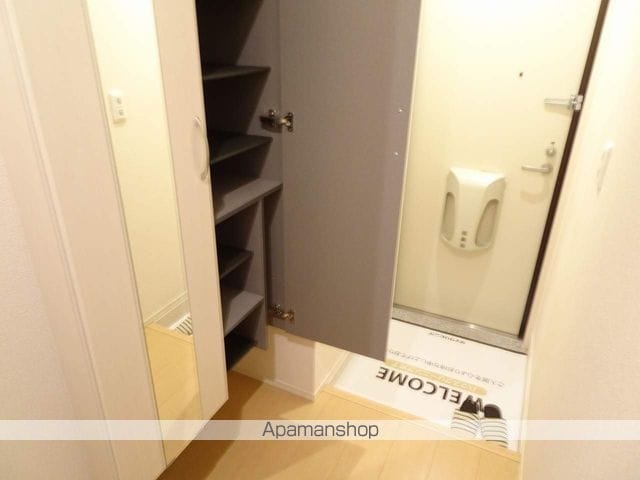 東京都立川市栄町３丁目[1LDK/49.64m2]の玄関