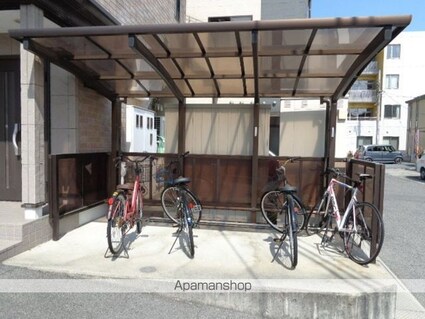ＣＲＥＳＴ　ＯＳＨＩＫＡＷＡ[1K/28.4m2]の共用部3