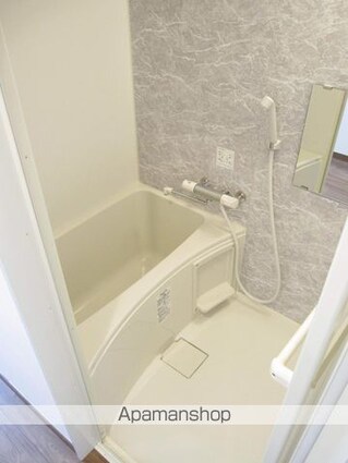 ベルエクラ阿佐ヶ谷[1R/17.68m2]のバス