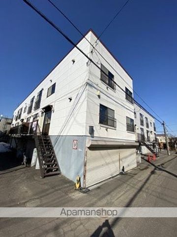 五条マンションBの外観写真