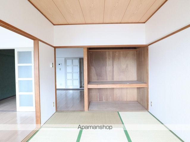 シャンボール近藤の内装写真