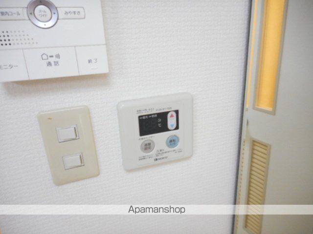大高ロイヤルマンションの内装写真