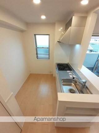 愛媛県新居浜市新須賀町２丁目[2LDK/52.81m2]のキッチン