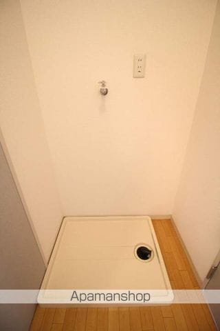 フローラル東岡山Cの内装写真