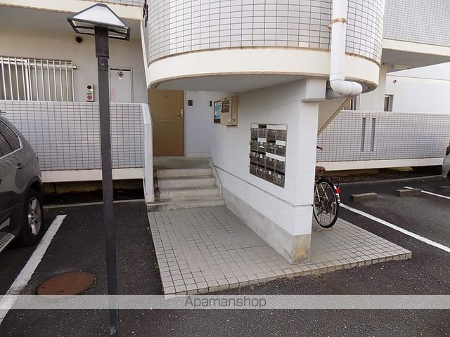 マンション和楽の玄関写真