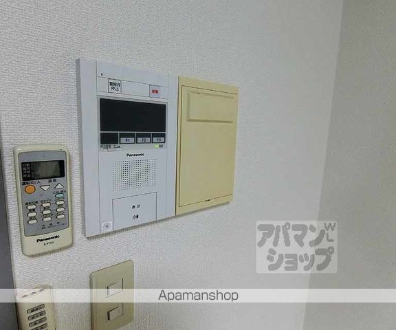 D’SLYRAの内装写真