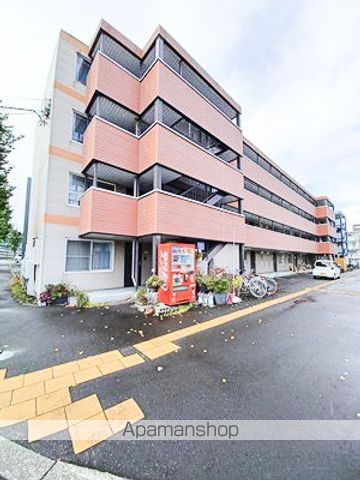 ラフォーレ新札幌Bの外観写真