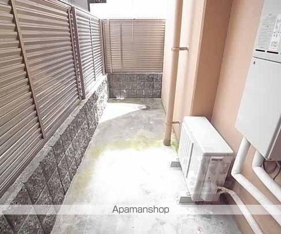 ラトゥール綾小路の内装写真