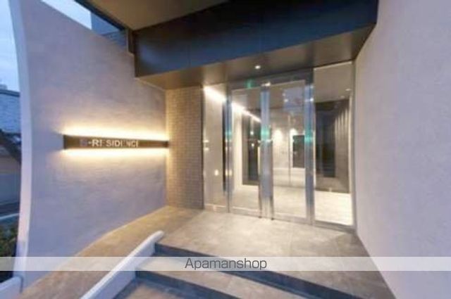 SーRESIDENCE中呉服の玄関写真