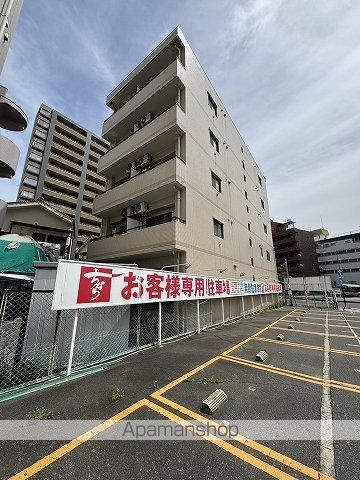西本ビルの外観写真