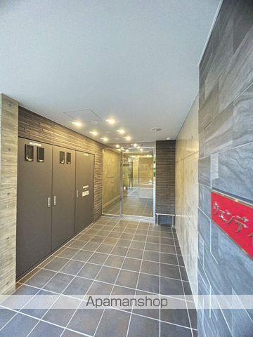 ウェンディ幟町アネクスの玄関写真