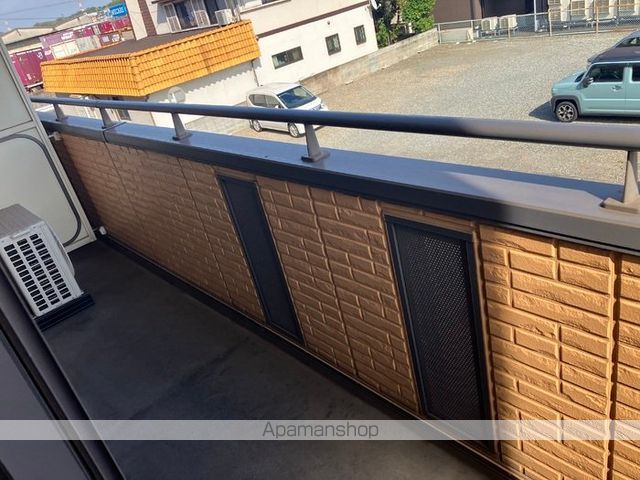 リファルジェント泉 C棟の内装写真