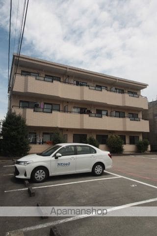 クィーンハイツ大治の外観写真