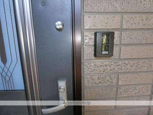 ロイヤルビレッジYS VIの玄関写真