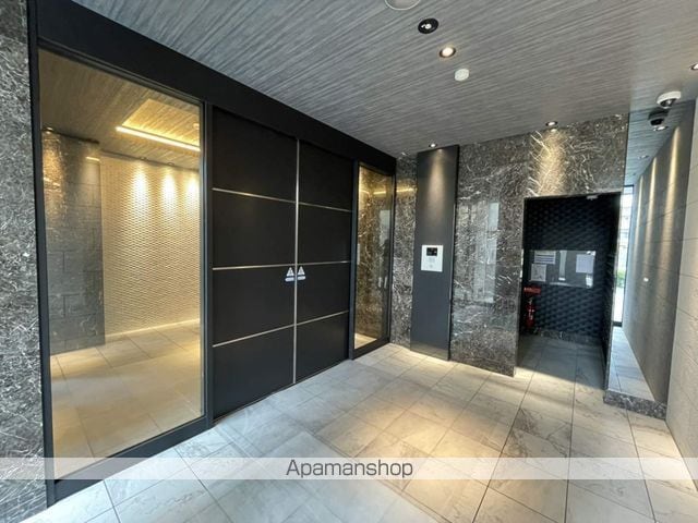S-RESIDENCE星ヶ丘の玄関写真