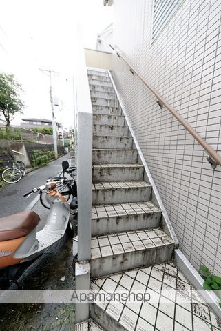 ピュアハウス藤棚三番館の玄関写真