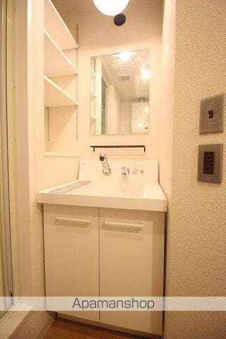ラヴェーラ円山鳥居前の内装写真