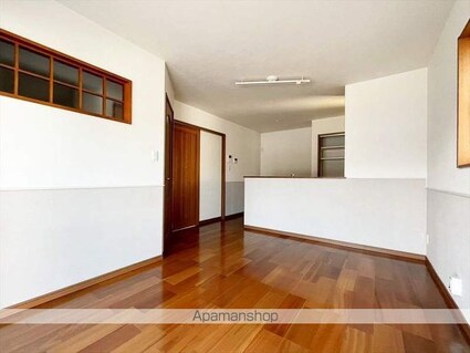 岡山県倉敷市児島田の口３丁目[3LDK/72.04m2]の内装1