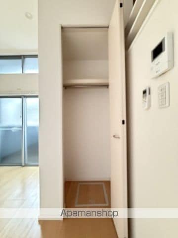 LALUCE黒髪の内装写真