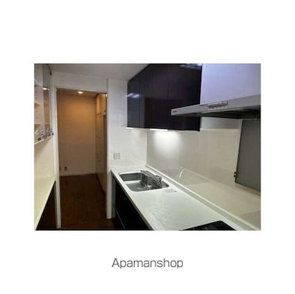 磯子台パークハイツ１２号棟[3LDK/81.6m2]のキッチン1