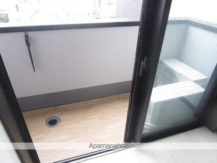 千葉県千葉市中央区本町３丁目[1DK/26.6m2]のバルコニー