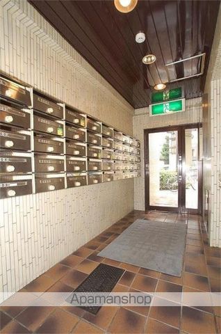 ライオンズマンシヨン三軒茶屋第6の玄関写真