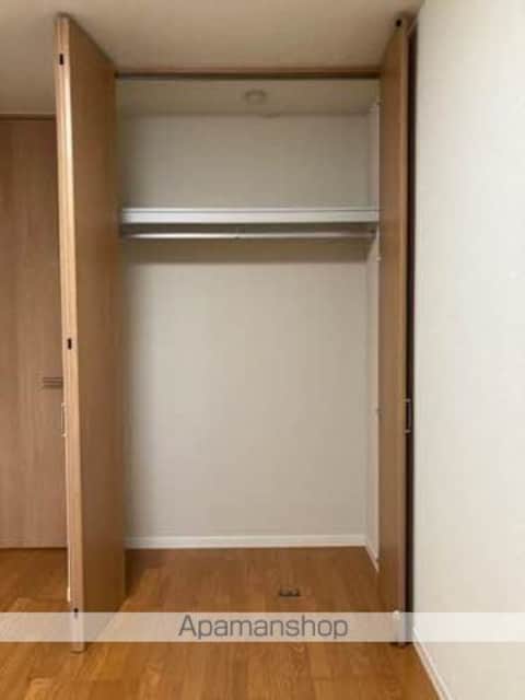 和歌山県和歌山市岡山丁[2LDK/57.55m2]の収納